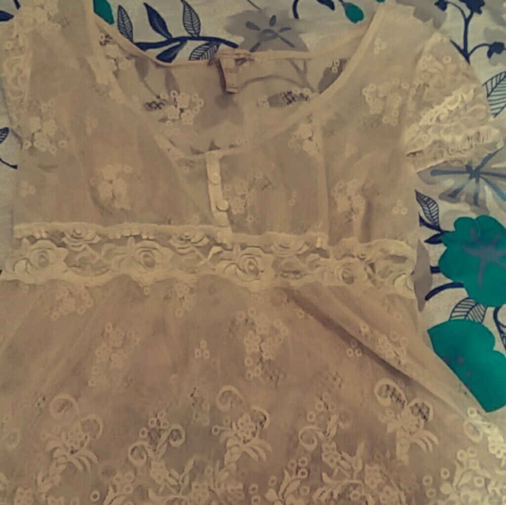Lace cream color top